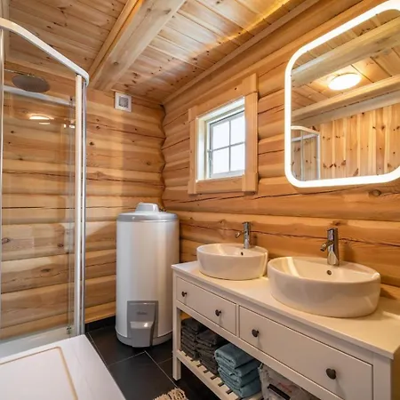 Holiday home Tuva Hytte