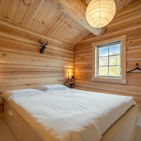 Holiday home Tuva Hytte Vraliosen